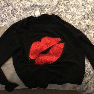 *Like new* Red sparkly lip sweatshirt, size medium